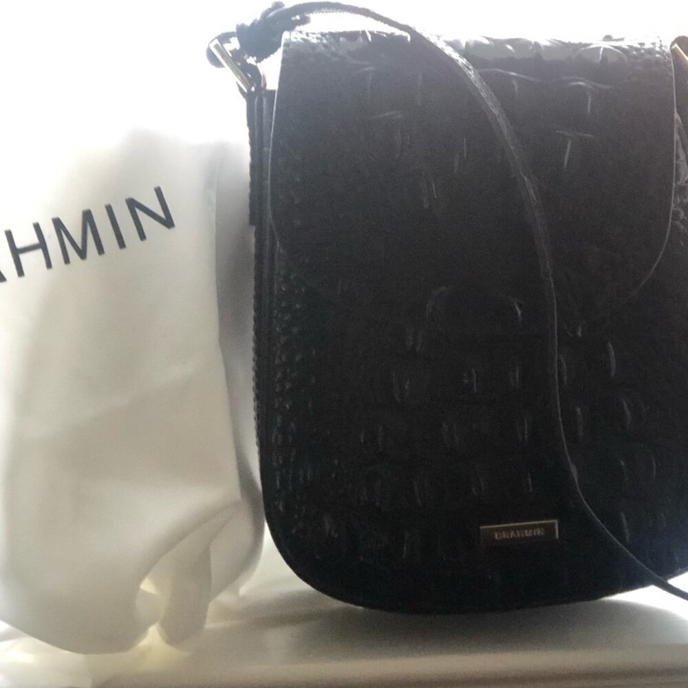 BRAHMIN Melbourne Black Everlee Crossbody Bag